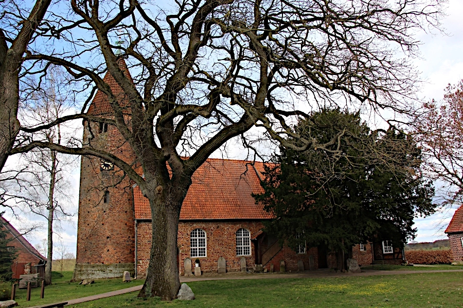 Die St.-Annen-Kirche im Dörverdener Ortsteil Westen