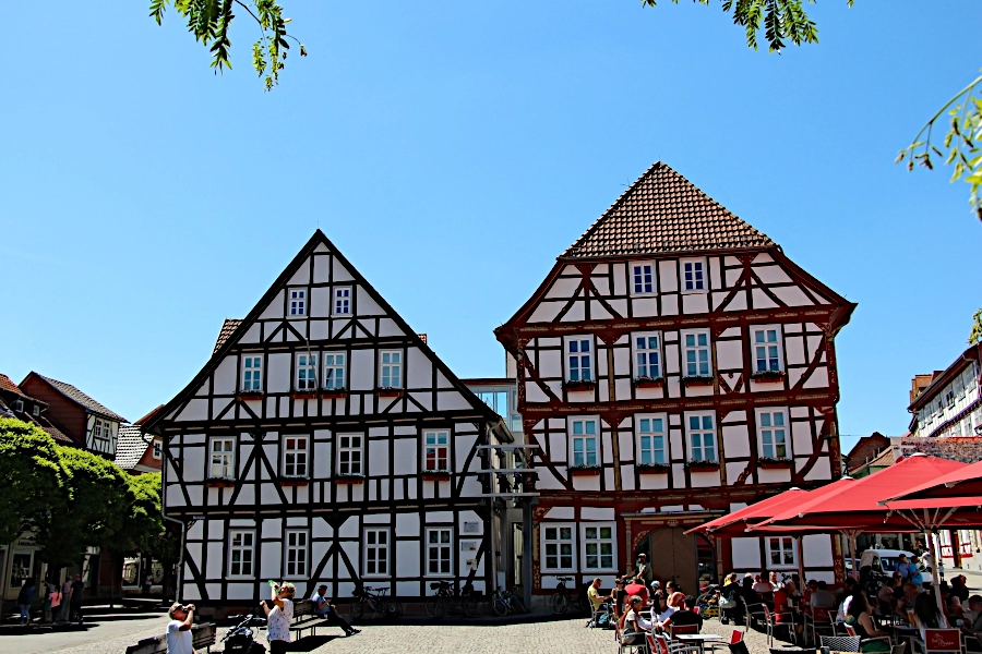Am Marktplatz steht das Alte Rathaus